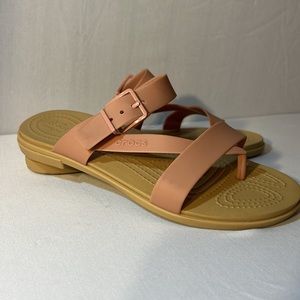 NWOT Crocs Women’s Tulum Toe Post Sandals Size 8 New
